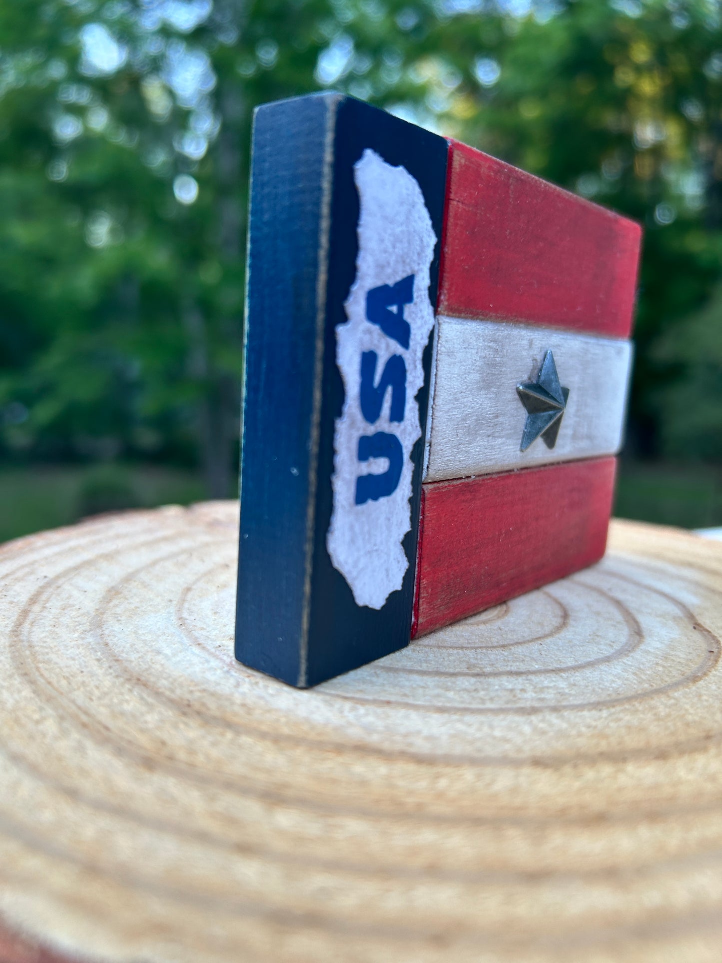 Rustic Crafts/ “USA Star Flag" Shelf Décor