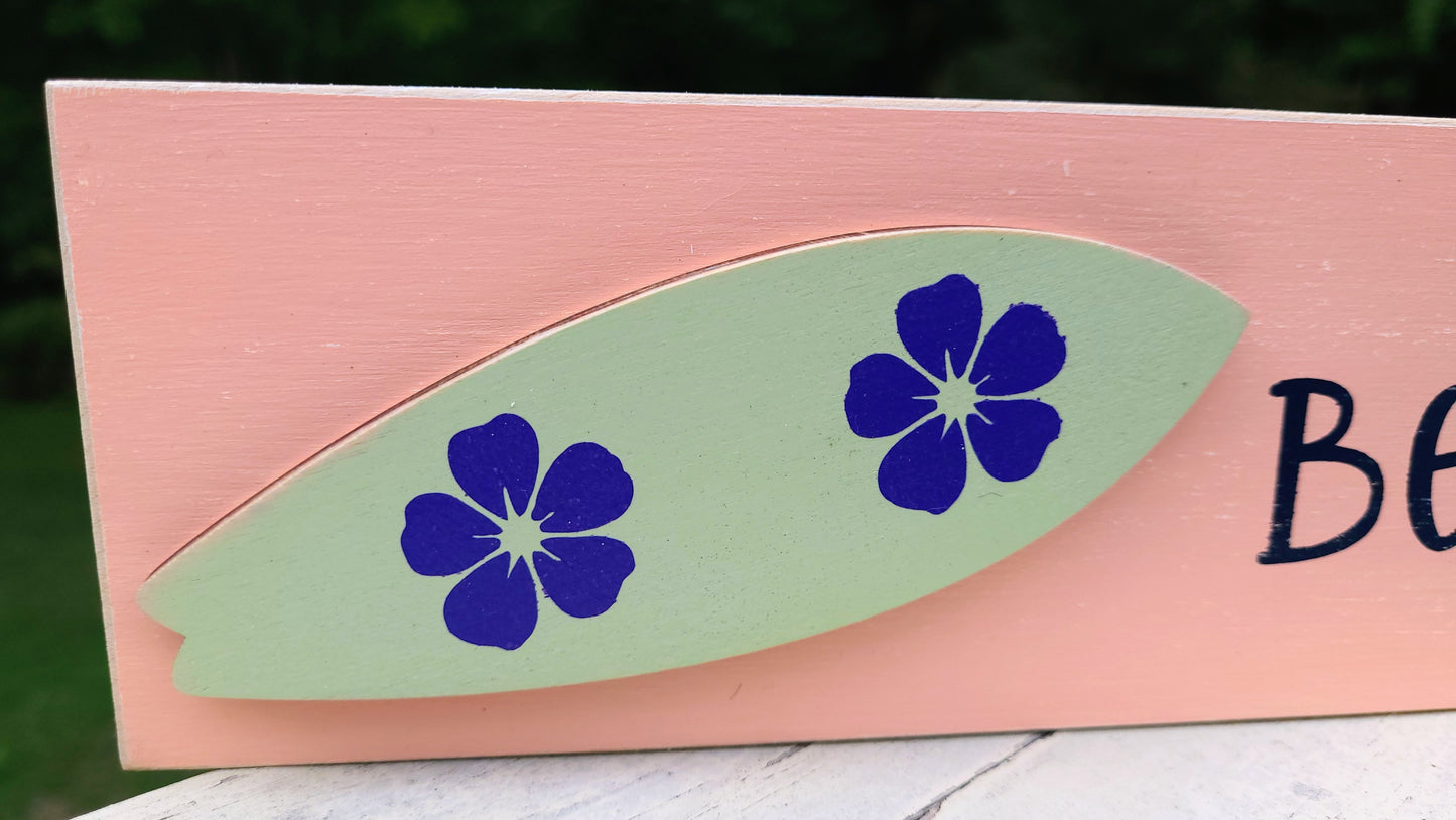 Beach Life Shelf Décor with Surfboard