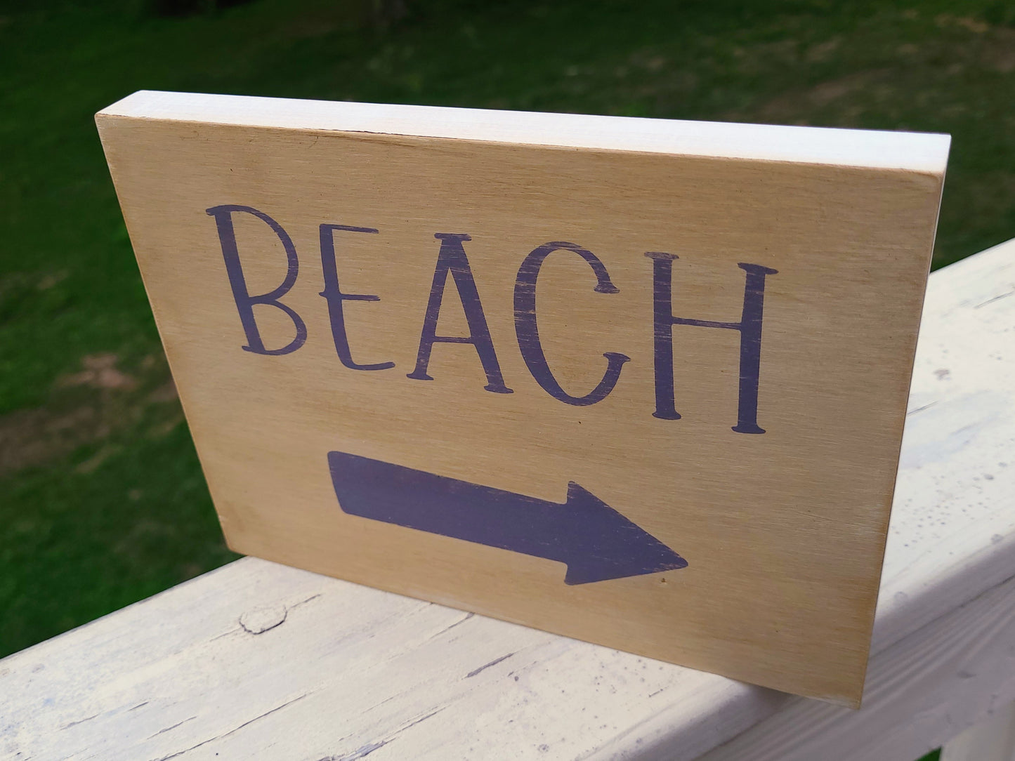 Beach This Way Shelf Décor