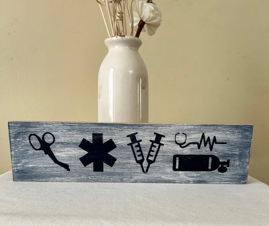 EMS Rustic Crafts/EMS “Love” Shelf Décor